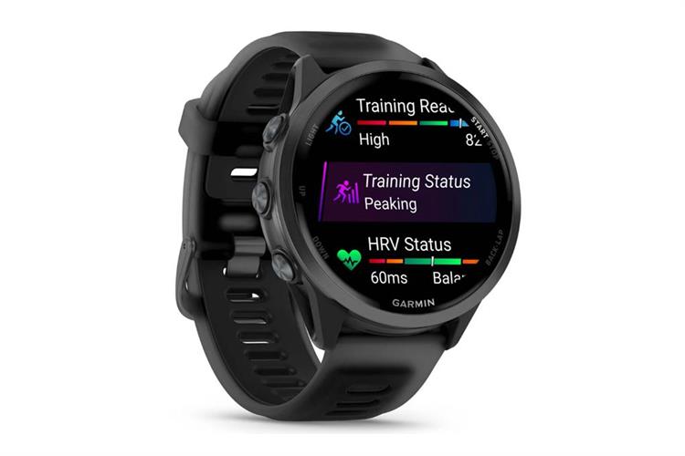 Garmin Forerunner 570 47mm dây silicone Màu Đen