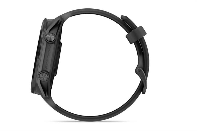 Garmin Forerunner 570 47mm dây silicone Màu Đen