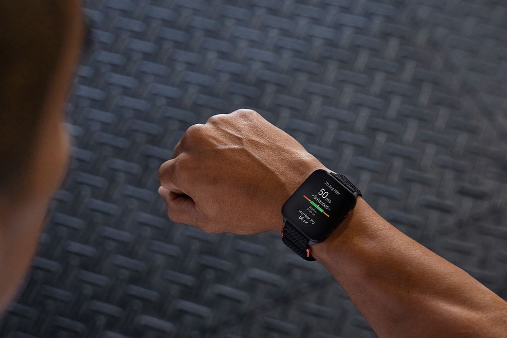 Garmin Venu X1 Sapphire 51.2mm dây nylon Màu Đen