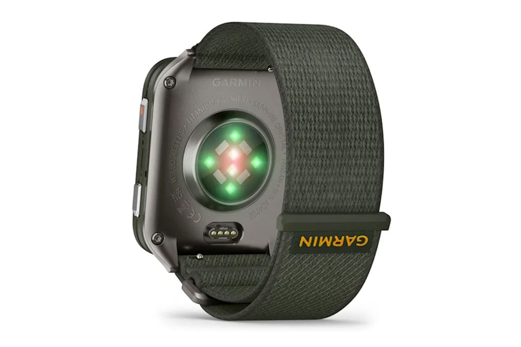 Garmin Venu X1 Sapphire 51.2mm dây nylon Màu Xanh rêu