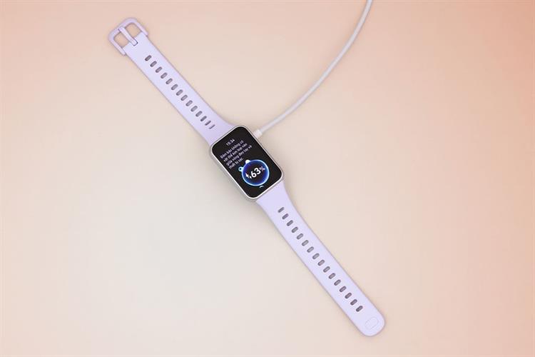 Vòng đeo tay thông minh Huawei Band 11 dây Fluor Màu Tím