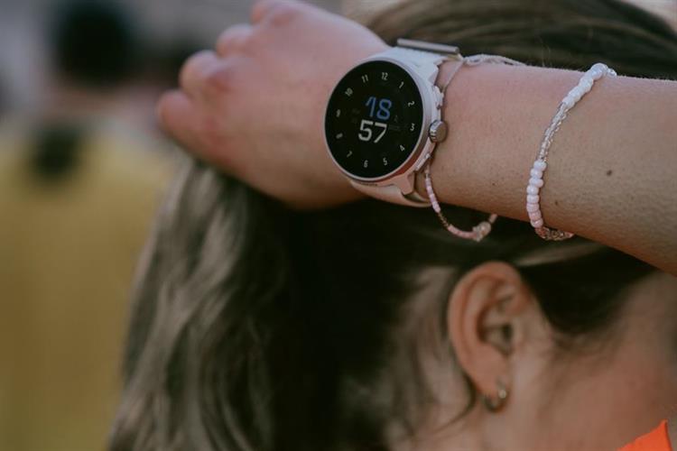 Suunto Run 46mm dây nylon Màu Xám