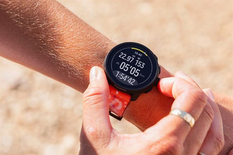 Suunto Race S 45mm dây silicone Màu Cam
