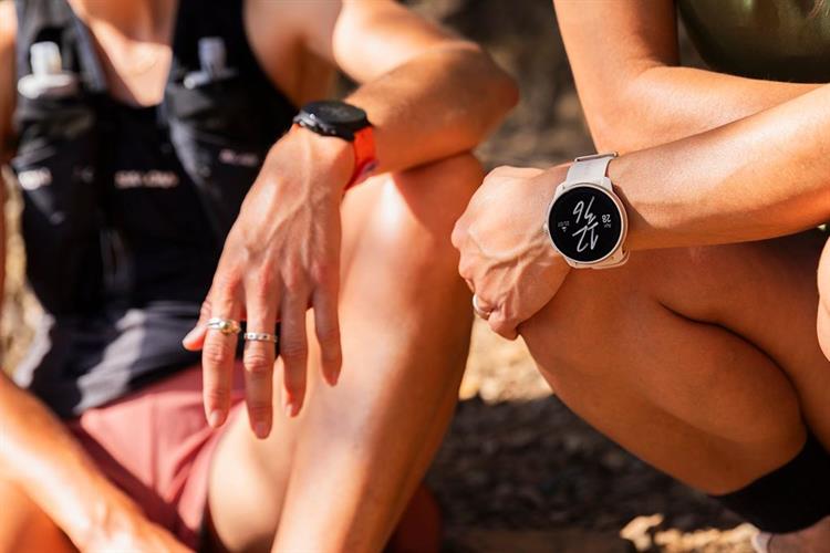 Suunto Race S 45mm dây silicone Màu Xám nhạt