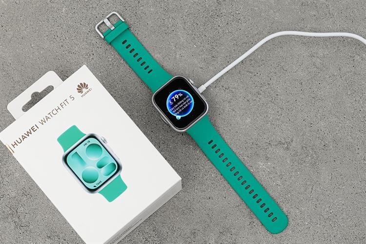 Huawei Watch Fit 5 42.9mm dây Fluoro Màu Xanh lá