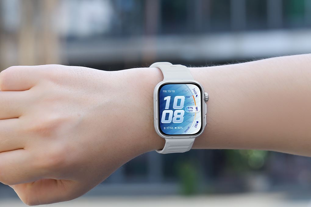 Huawei Watch Fit 5 Pro 44.5mm viền Titanium Micro Arc Oxidation dây Fluoro Màu Trắng