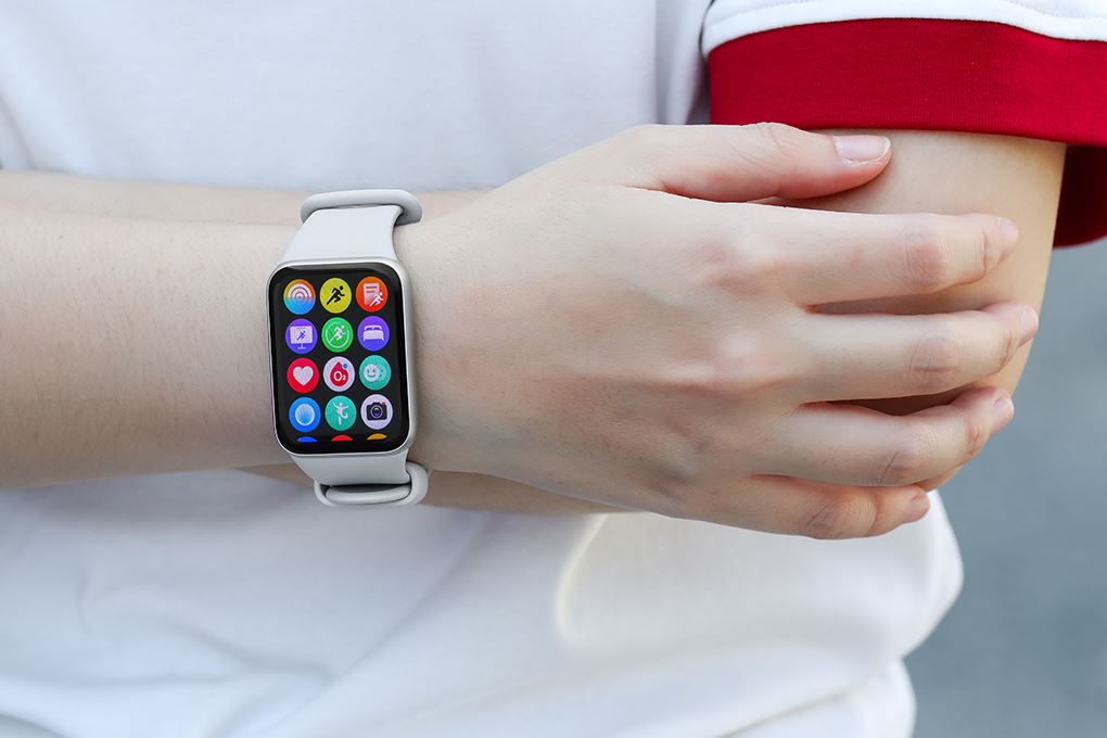 Vòng đeo tay thông minh Mi Band 10 Pro Màu Bạc