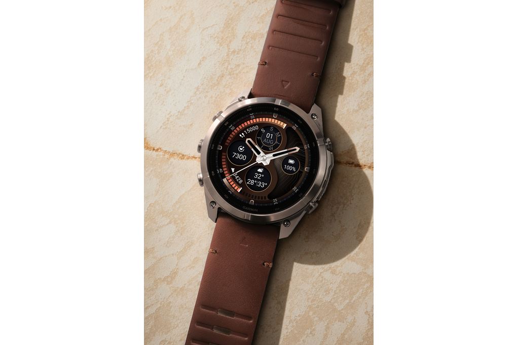 Garmin Fenix 9 Pro Sapphire 47mm viền Titanium dây silicone Màu Cam