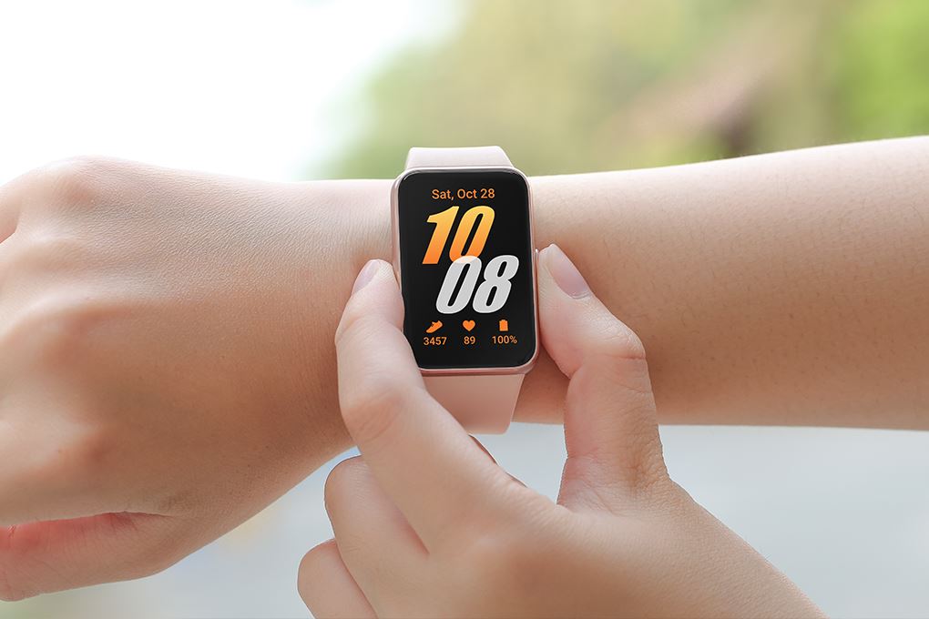 Vòng tay thông minh Samsung Galaxy Fit3 - Hồng Màu Hồng