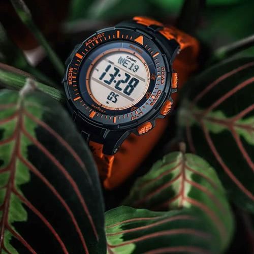 Đồng hồ Casio Protrek 47 mm Nam PRG-300CM-4DR Màu Cam