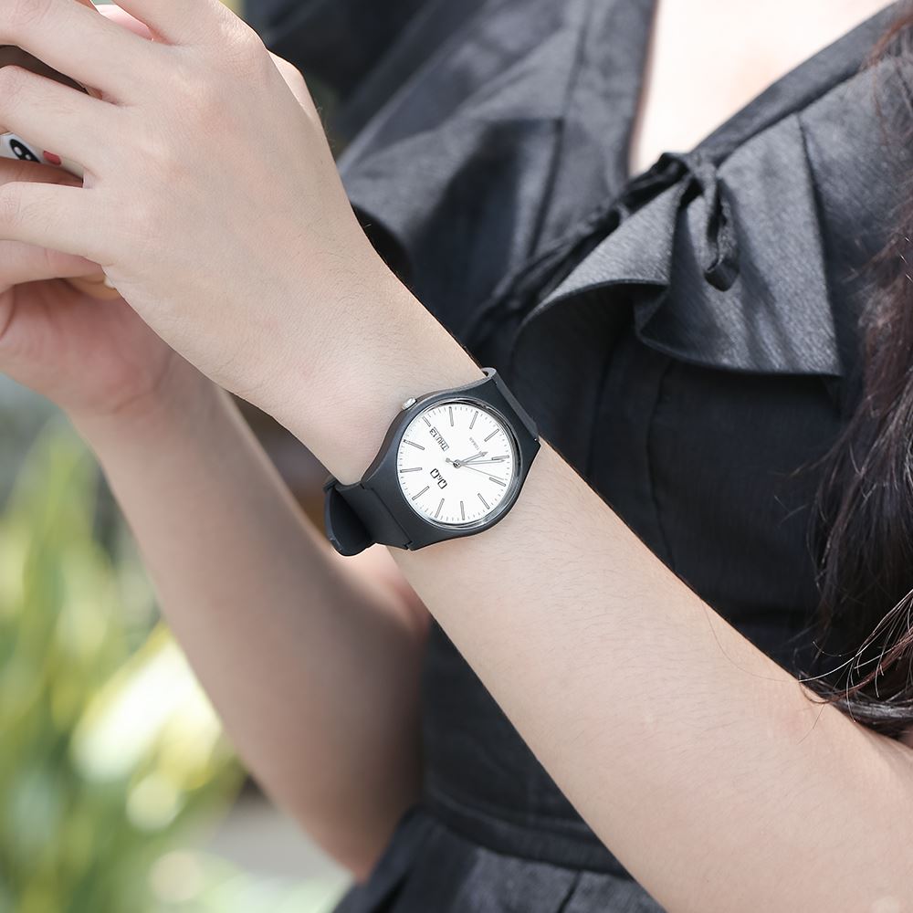 Đồng hồ Q&Q 38 mm Unisex A212J001Y