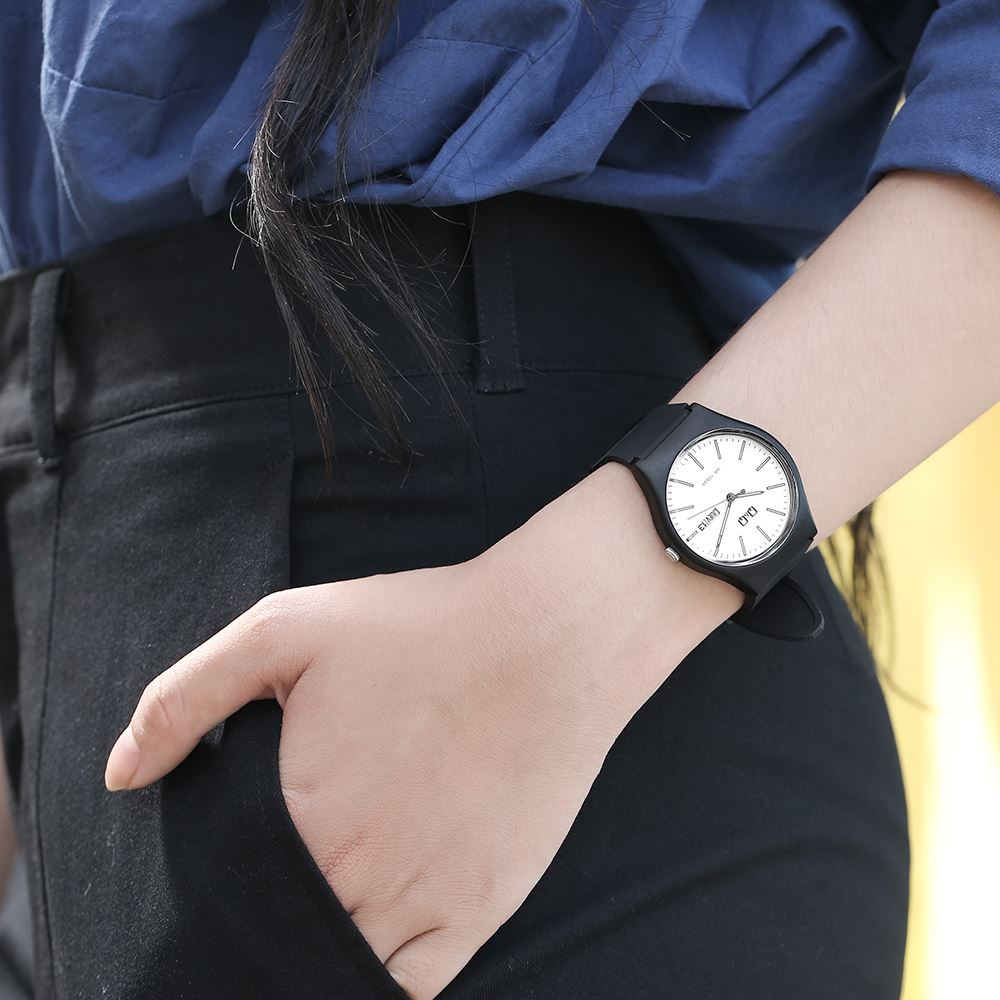 Đồng hồ Q&Q 38 mm Unisex A212J001Y
