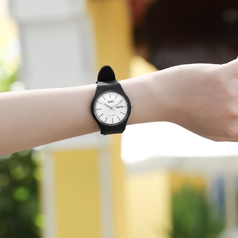 Đồng hồ Q&Q 38 mm Unisex A212J001Y