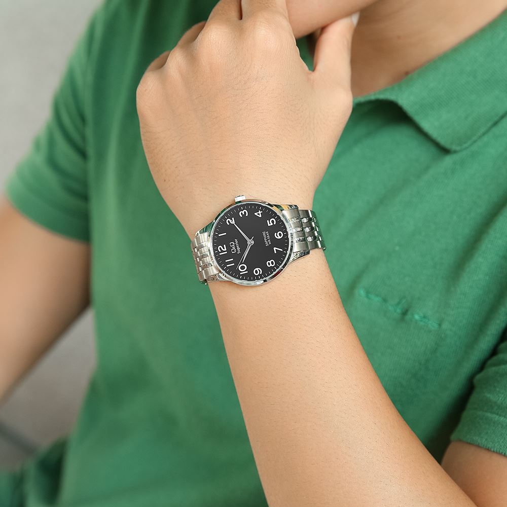 Đồng hồ Q&Q 40 mm Nam S280J215Y
