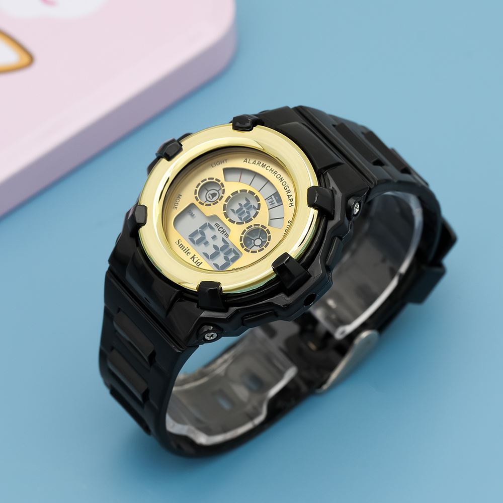 Phối màu vàng gold nổi bật trên nền đen Phối màu vàng gold nổi bật trên nền đen