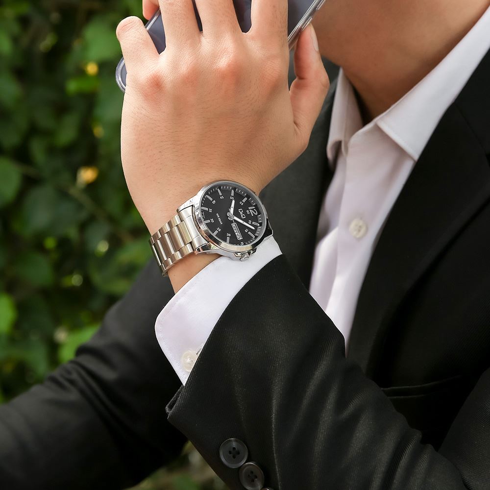 Đồng hồ Q&Q 42 mm Nam A36A-004PY