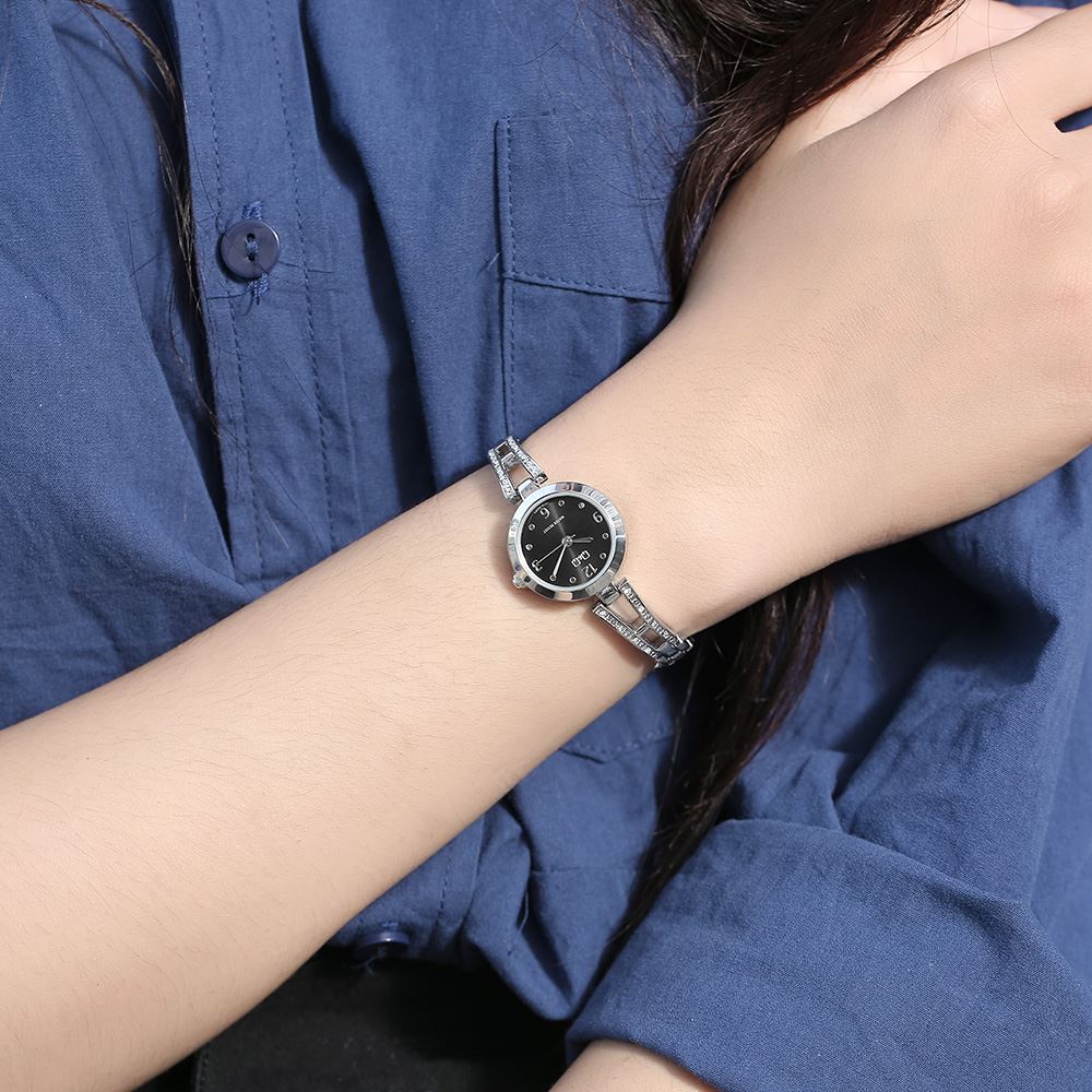 Đồng hồ Q&Q 22 mm Nữ F07A-002PY