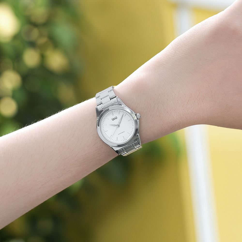 Đồng hồ Q&Q 28 mm Nữ C07A-006PY