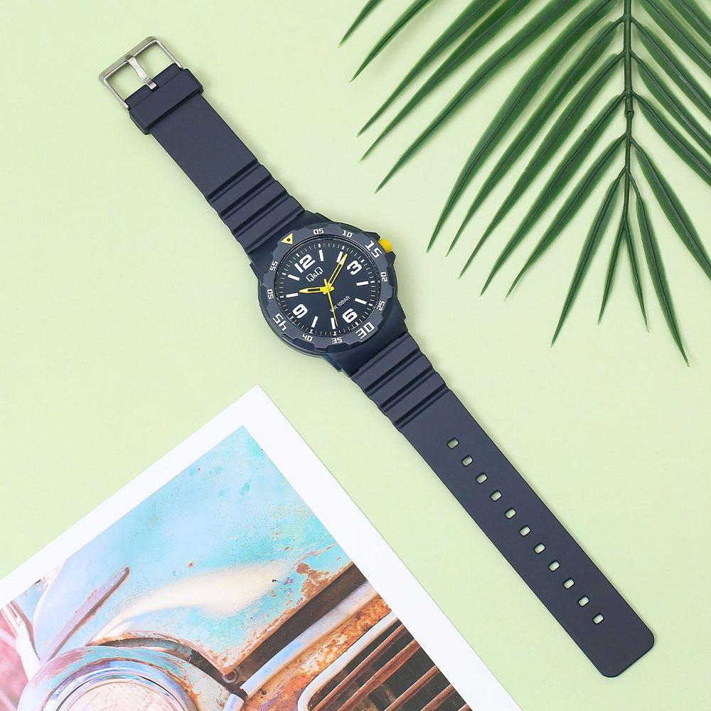 Đồng hồ Q&Q 43 mm Nam V02A-016VY