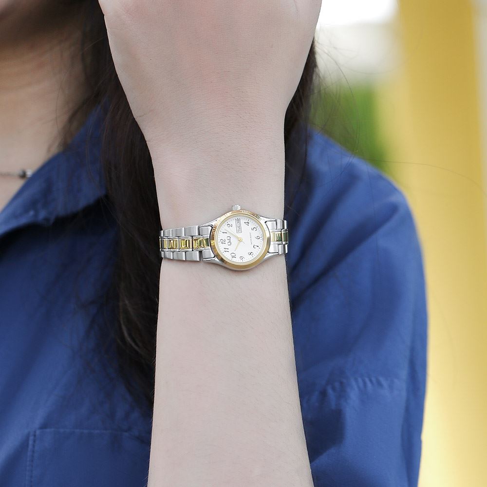 Đồng hồ Q&Q 23.5 mm Nữ A30A-001PY