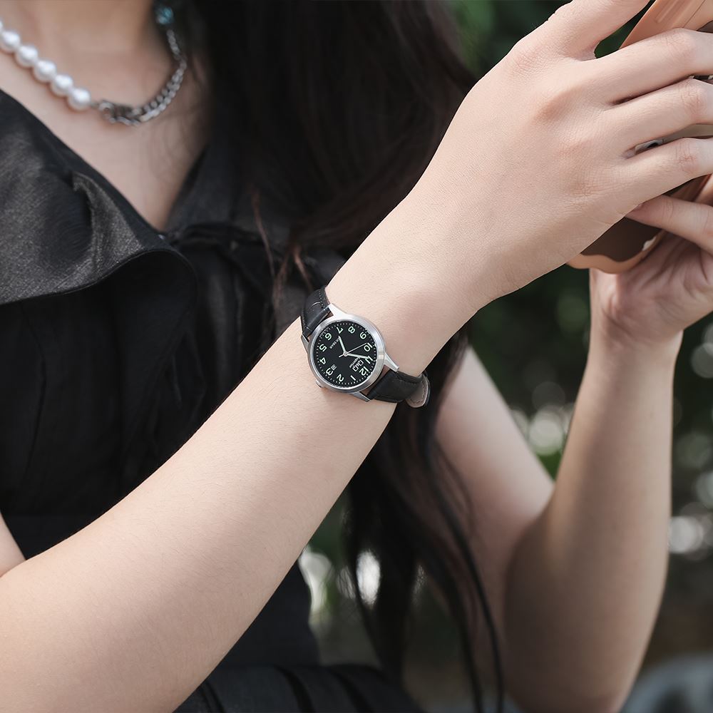 Đồng hồ Q&Q 29 mm Nữ C53A-006VY