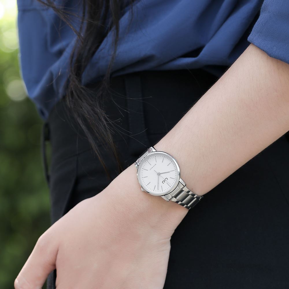 Đồng hồ Q&Q 30.5 mm Nữ C65A-005PY