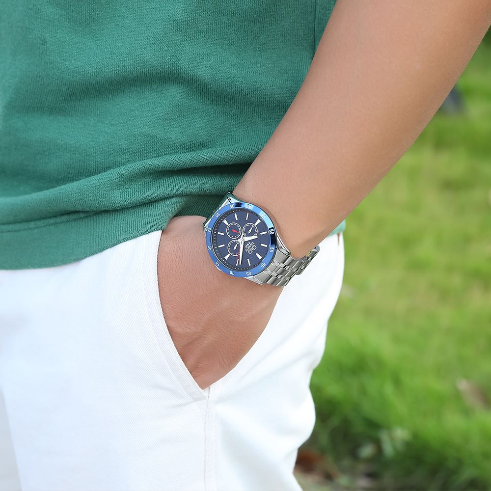 Đồng hồ Q&Q 44 mm Nam CE02J422Y