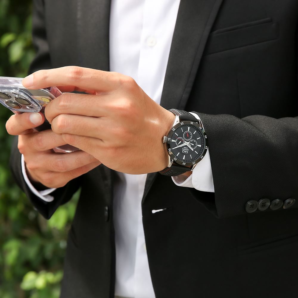 Đồng hồ Q&Q 44 mm Nam CE02J512Y