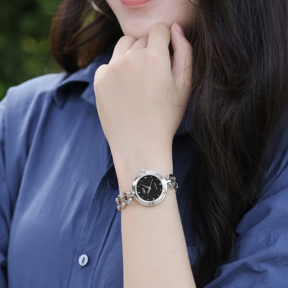 Đồng hồ Q&Q 30 mm Nữ F11A-002PY