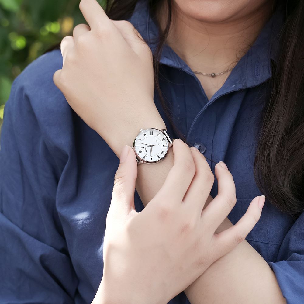 Đồng hồ Q&Q 30 mm Nữ Q48B-001PY