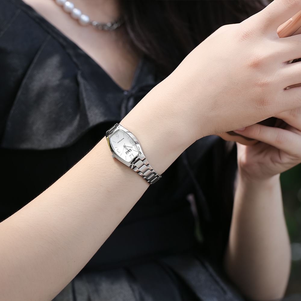 Đồng hồ Q&Q 22 mm Nữ Q06A-001PY