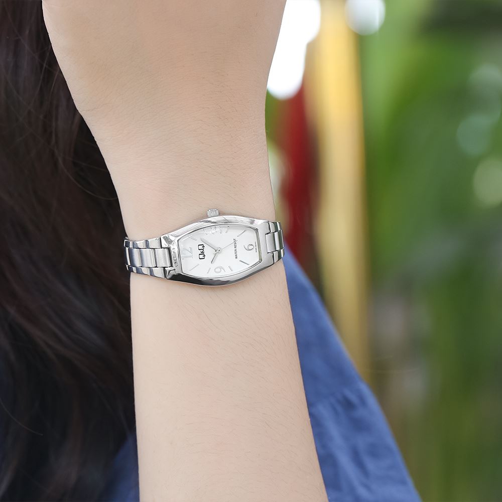 Đồng hồ Q&Q 22 mm Nữ Q06A-001PY