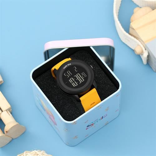 Đồng hồ Smile Kid 41 mm Trẻ em SL143-02 Màu Vàng