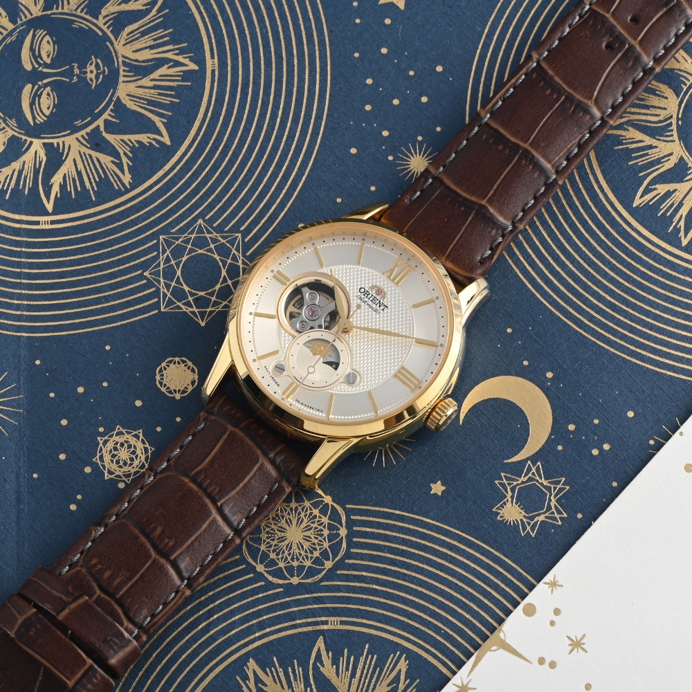 Đồng hồ Orient Sun & Moon 42 mm Nam RA-AS0010S30B Màu Nâu