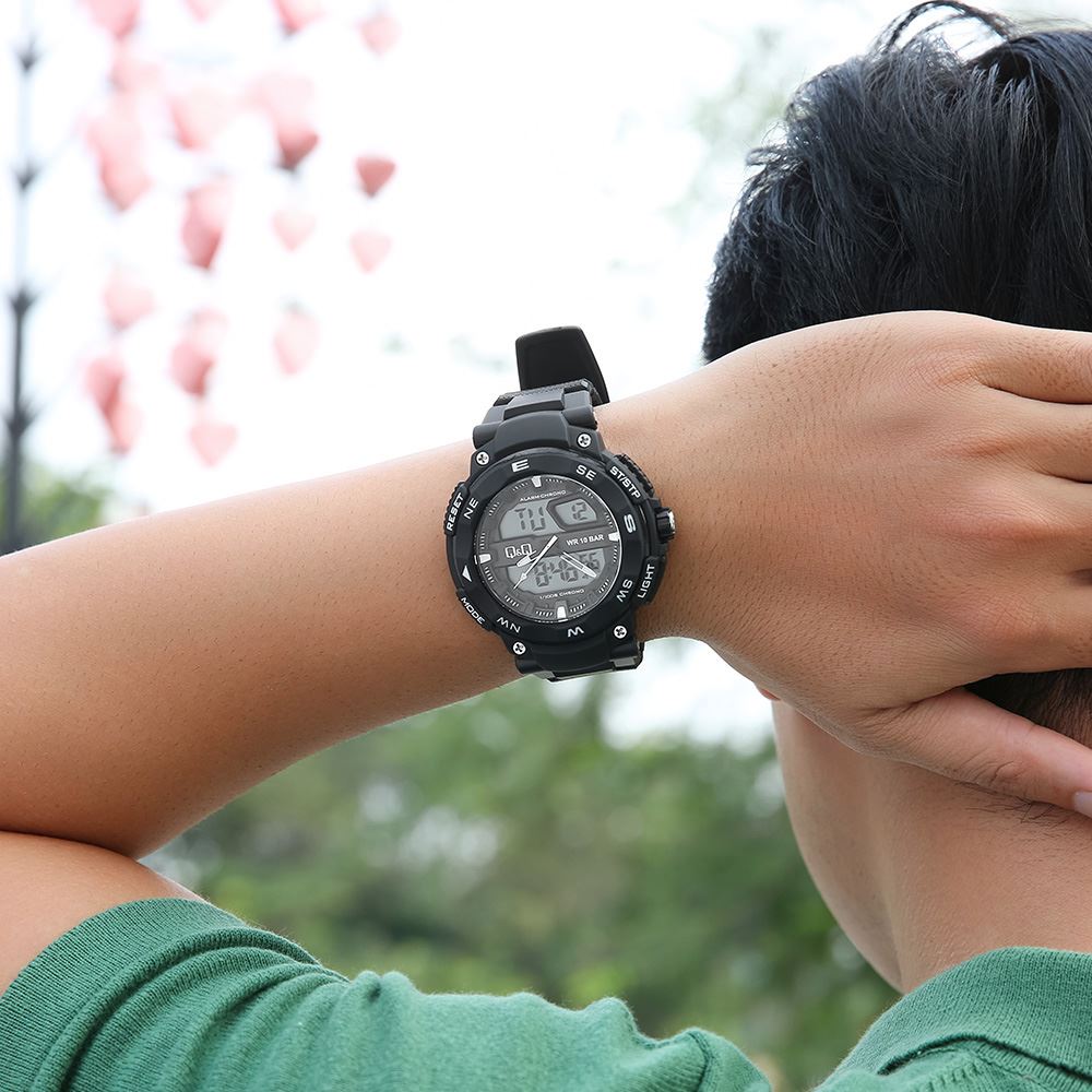 Đồng hồ Q&Q 51 mm Nam GW85J005Y