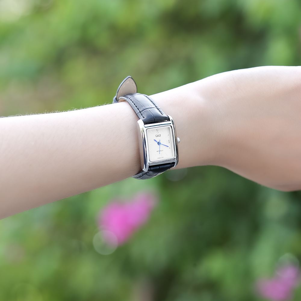 Đồng hồ Q&Q 22 mm Nữ C69A-010PY