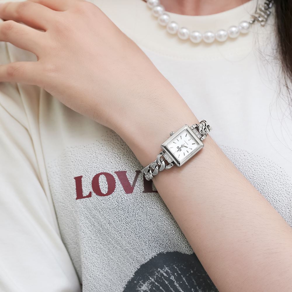 Đồng hồ Q&Q 20 mm Nữ F05A-001PY