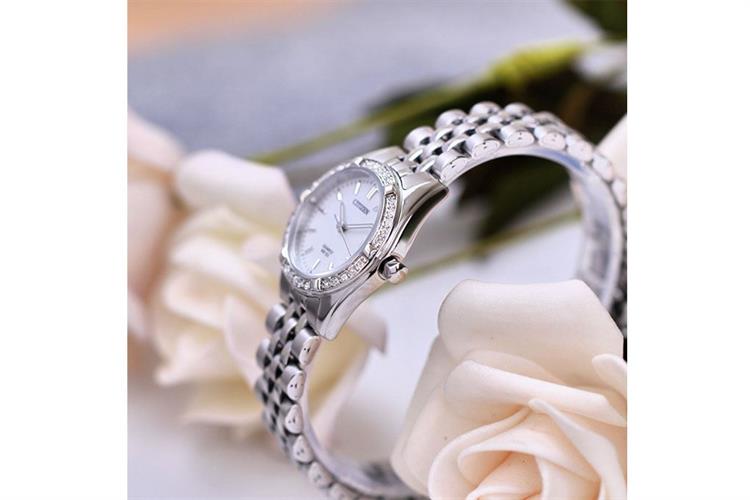 Đồng hồ Citizen 26 mm Nữ EU6060-55D Màu Bạc