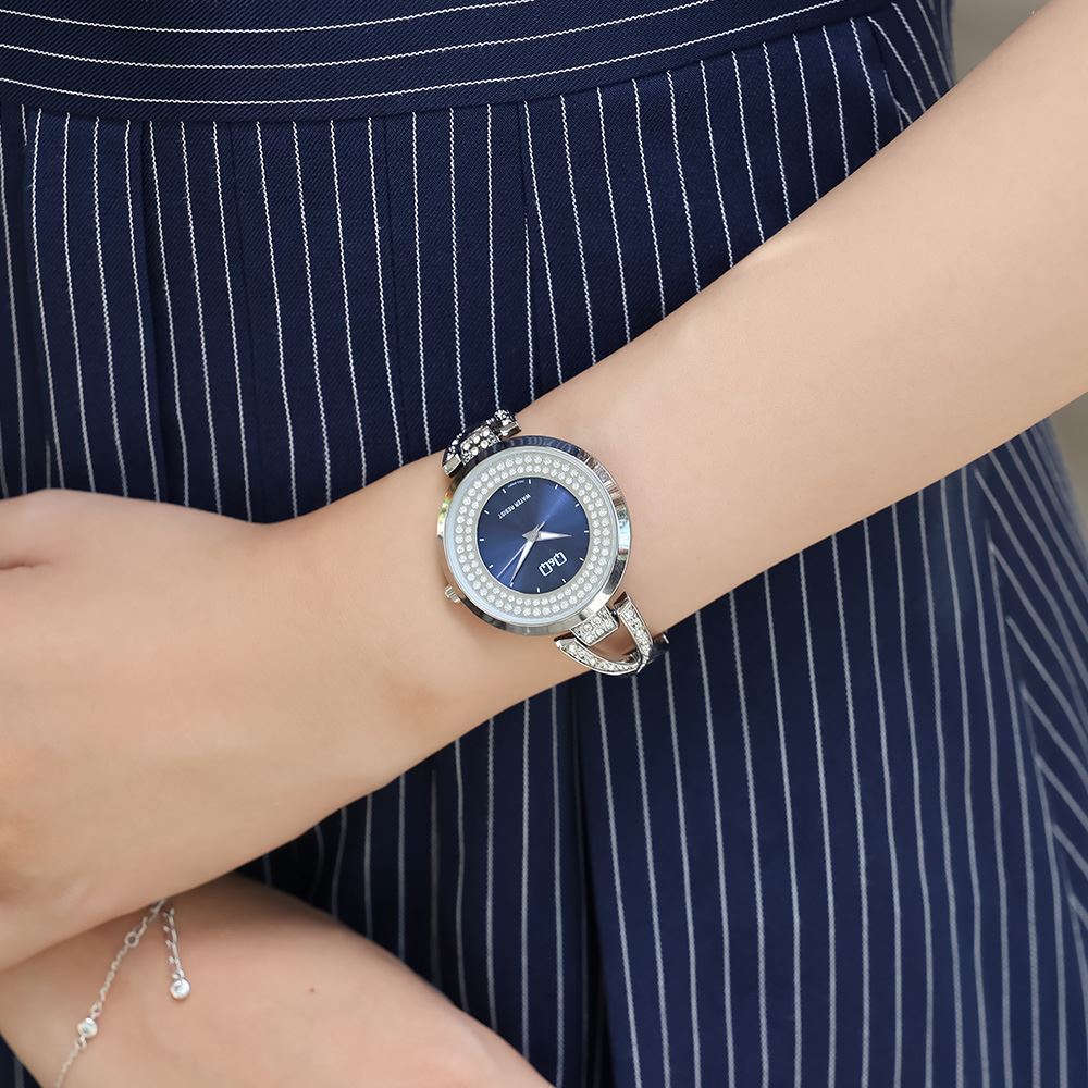 Đồng hồ Q&Q 38 mm Nữ F03A-003PY
