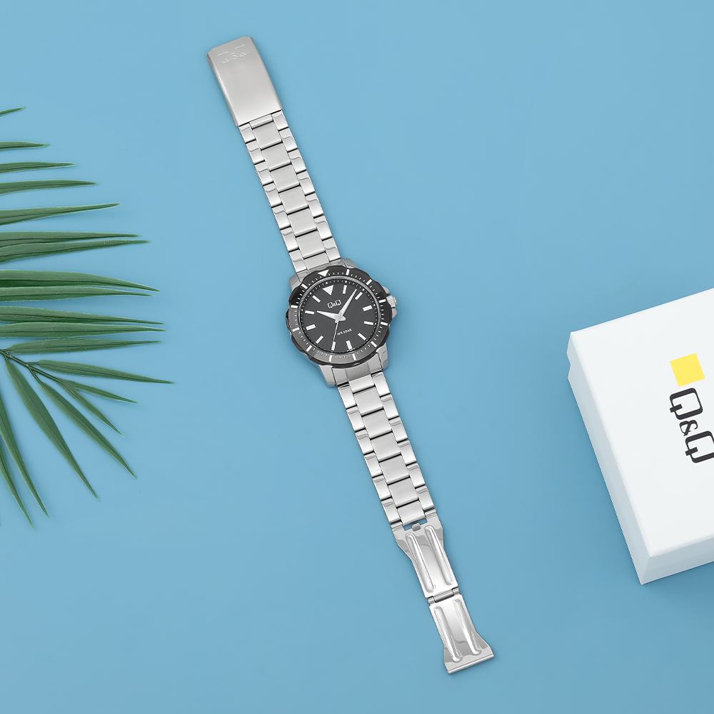 Đồng hồ Q&Q 44 mm Nam Q43B-002PY