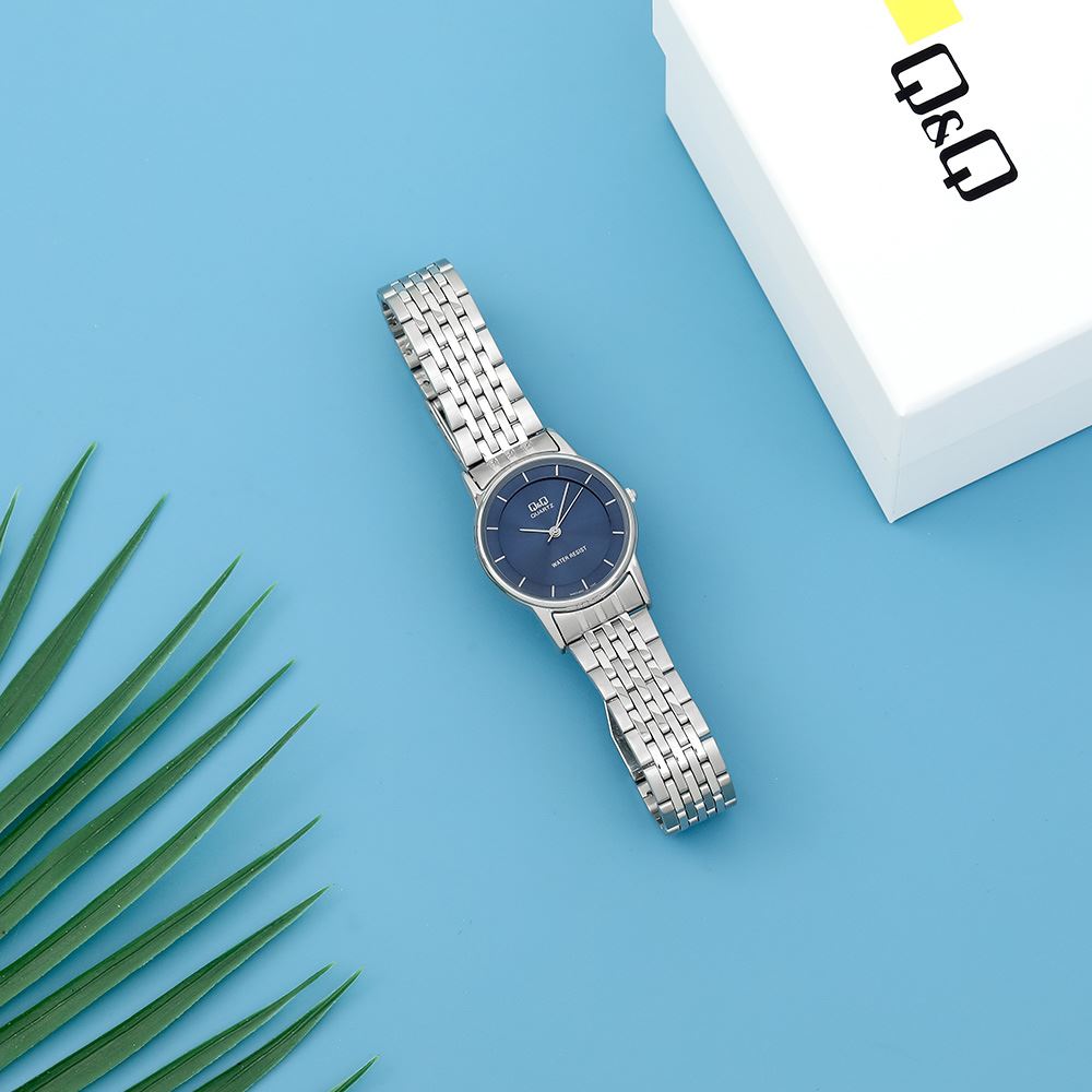 Đồng hồ Q&Q 30 mm Nữ QA57J202Y