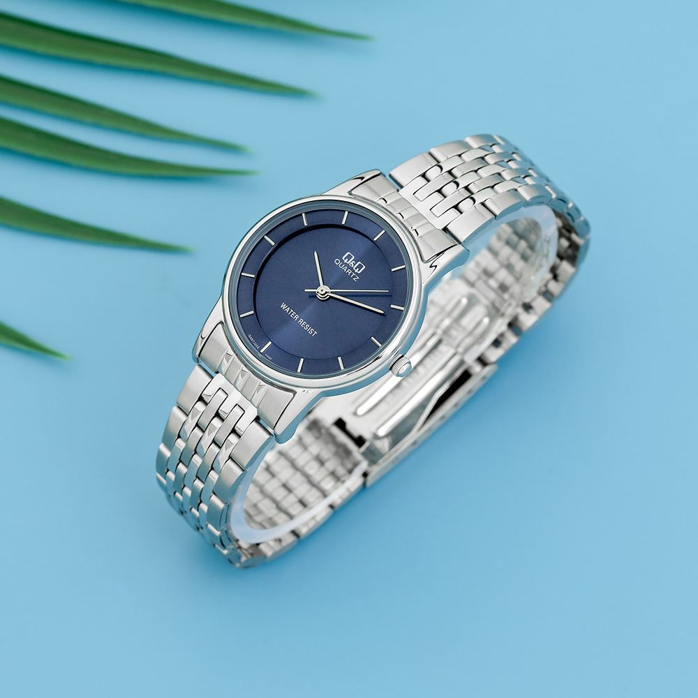 Đồng hồ Q&Q 30 mm Nữ QA57J202Y