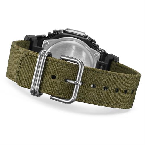 Đồng hồ G-Shock 44.4 mm Nam GM-2100CB-3ADR Màu Xanh rêu