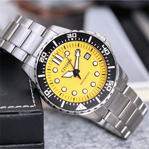 Đồng hồ Citizen 43 mm Nam NJ0170-83Z Màu Bạc