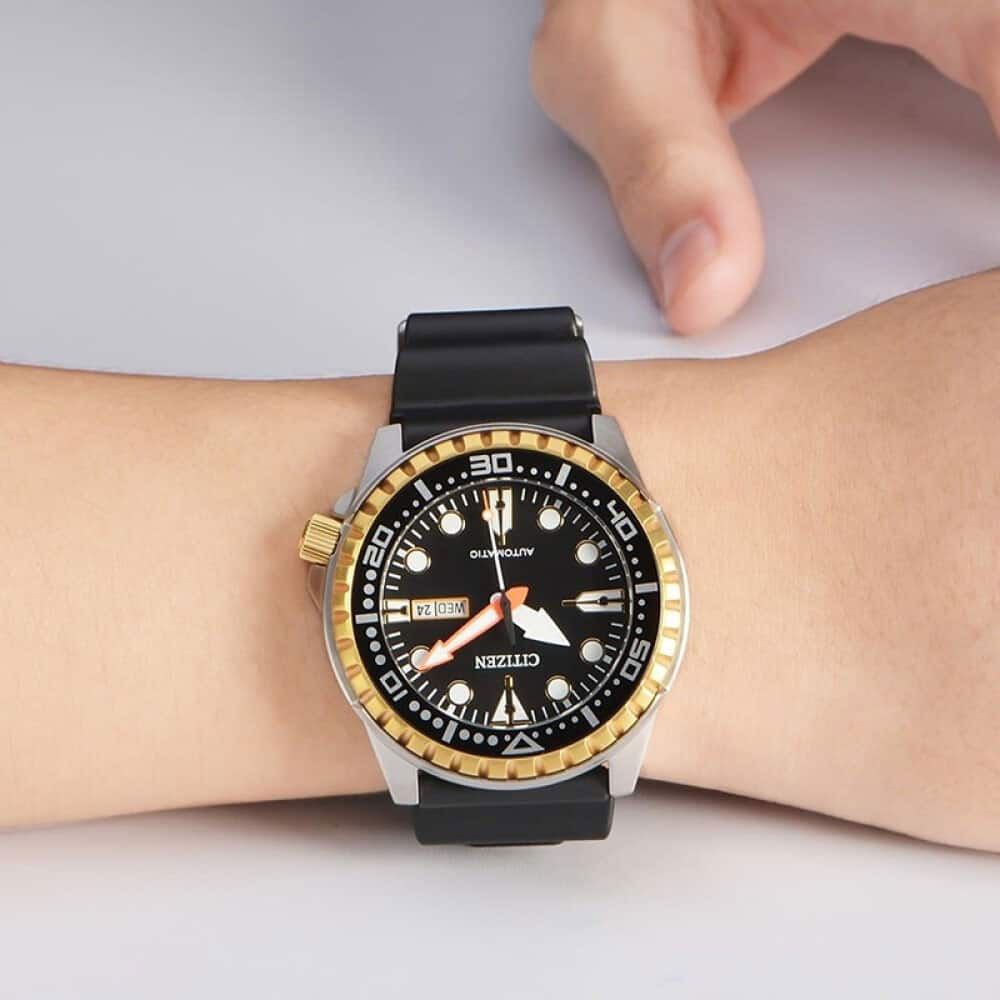 Đồng hồ Citizen 48 mm Nam NH8384-14E Màu Đen
