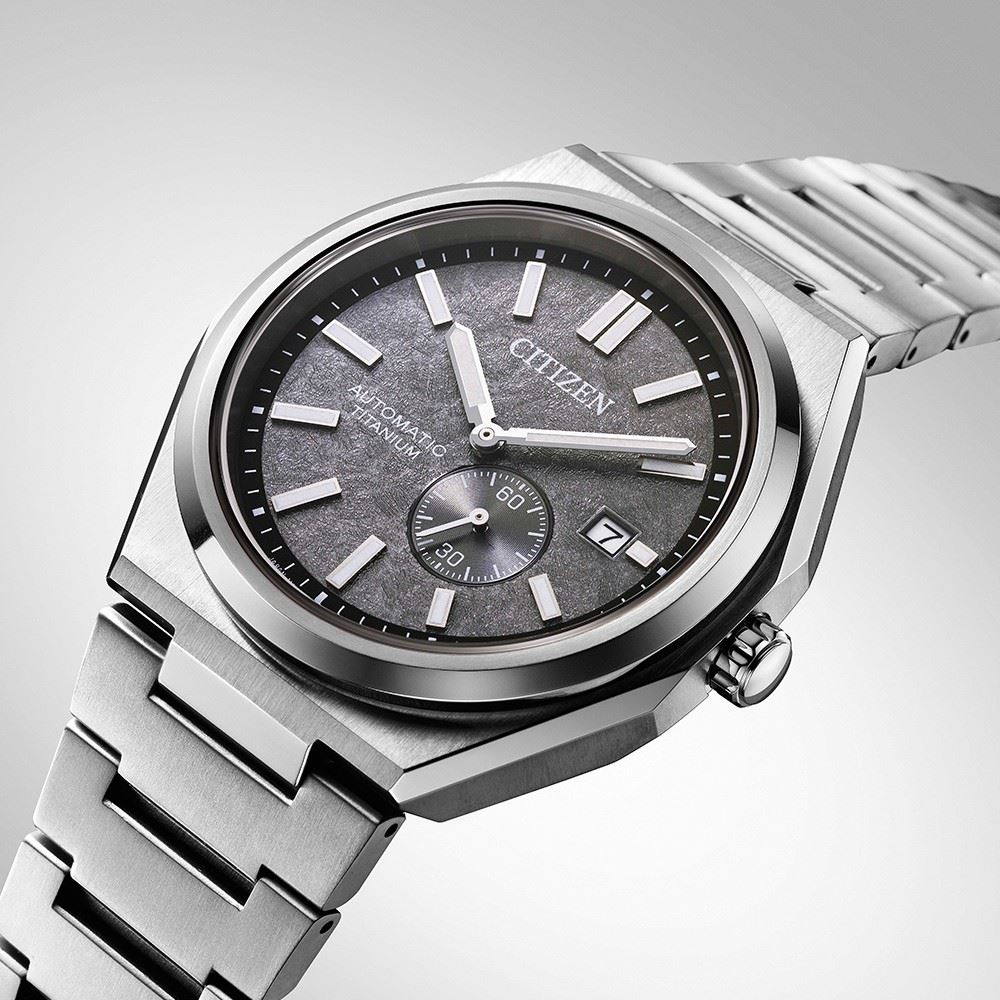 Đồng hồ Citizen 41 mm Nam NJ0180-80H Màu Bạc