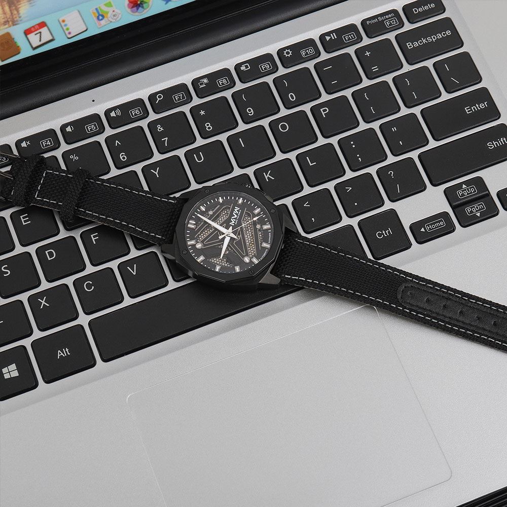 Đồng hồ MVW 42 mm Nam MLA096-02 Màu Đen