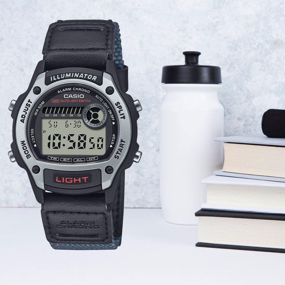 Đồng hồ Casio 36.6 mm Unisex W-220HF-8AVDF Màu Đen