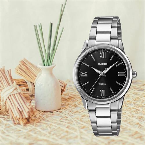 Đồng hồ Casio 30.5 mm Nữ LTP-1303DD-1AVDF Màu Bạc