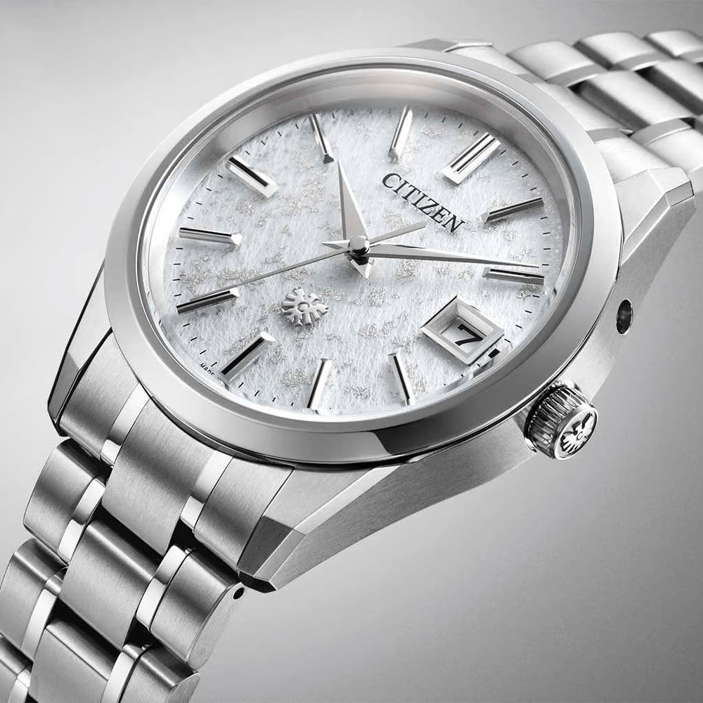 Đồng hồ Citizen 38 mm Nam AQ4100-65W Màu Bạc